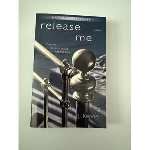 Unisex Bantam Books Release Me Coffee Table Book One Size Blue Black #258